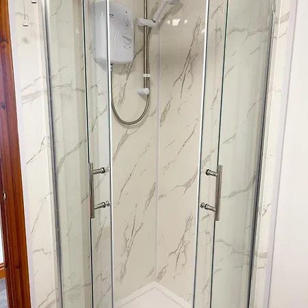 Borders Retreat, Cosy 1 Bed Flat - 3miles From M6 Jct45 - Near A75, Gretna & Carlisle *