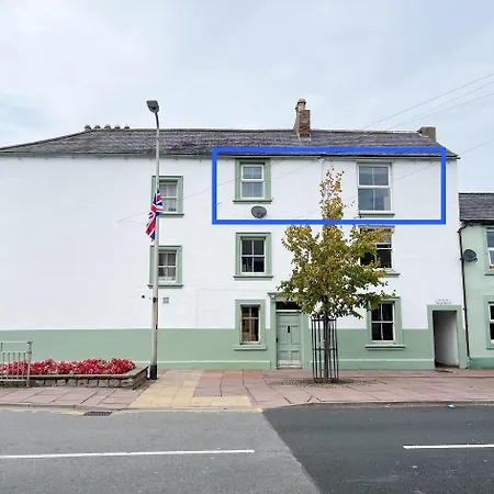 Borders Retreat, Cosy 1 Bed Flat - 3miles From M6 Jct45 - Near A75, Gretna & Carlisle アパート *